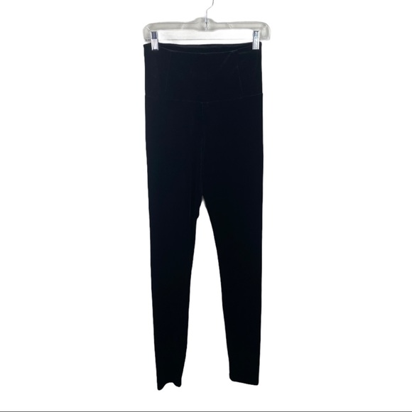 RDI Women’s Leggings Solid Black Velvet Medium - Picture 4 of 6